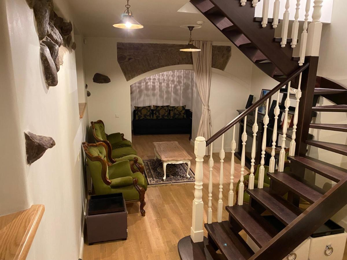 וילנה Exclusive Gaono Apartment In The Heart Of Old Town מראה חיצוני תמונה