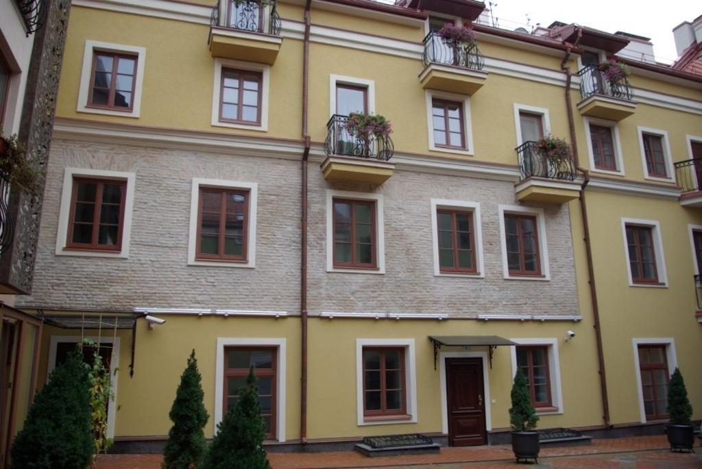 וילנה Exclusive Gaono Apartment In The Heart Of Old Town מראה חיצוני תמונה